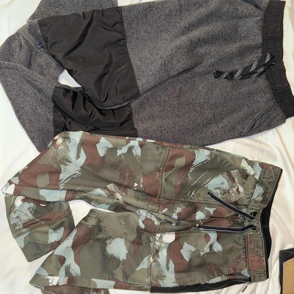 Athletic Works Kids gray and Camouflage Joggers